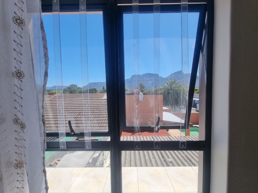 To Let 3 Bedroom Property for Rent in Rondebosch East Western Cape